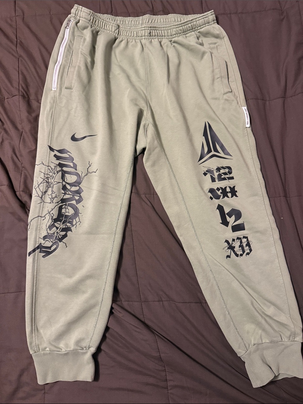 Nike Ja Standard Issue Jogger